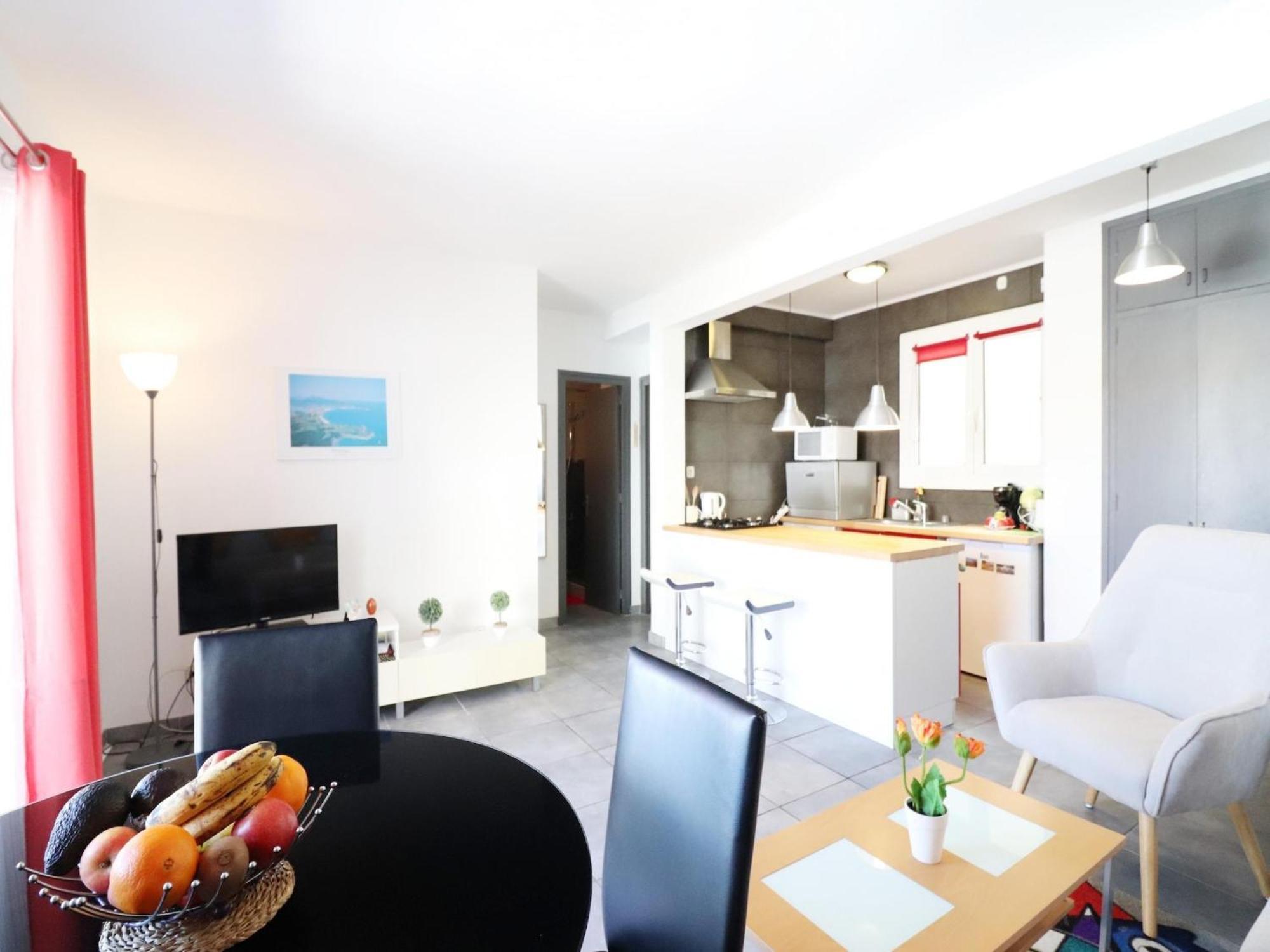 Apartamento With Balcony
